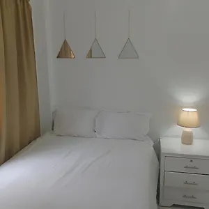 Guest house Comfortable 3-bedroom Apartment, Close To The American Consulate